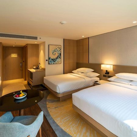 Courtyard By Marriott Vadodara Eksteriør bilde
